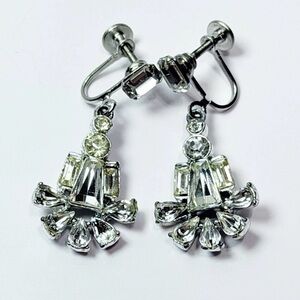 Vintage Style Rhinestone Chandelier Screw back Earrings Art Deco